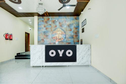 HOTEL O R.K STAYにあるテレビまたはエンターテインメントセンター