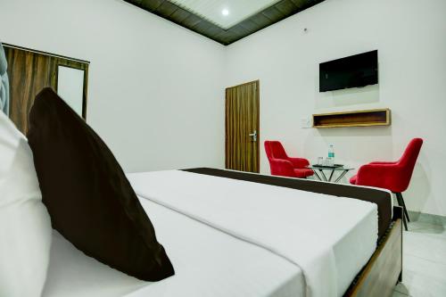 HOTEL O R.K STAYにあるテレビまたはエンターテインメントセンター