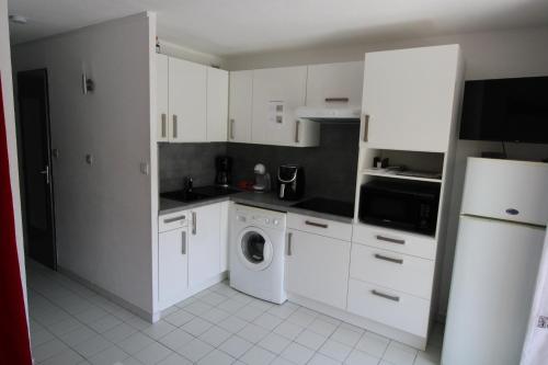 Appartement proche de la plage avec piscine
