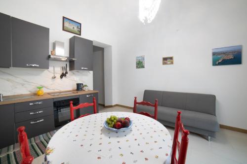 Kuchyň nebo kuchyňský kout v ubytování Gentile's home