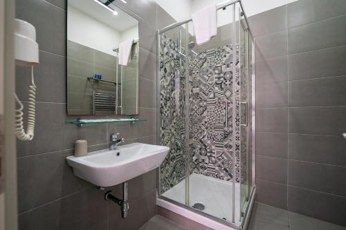Royal H Umberto I, Napoli Centro, by ClaPa Group
