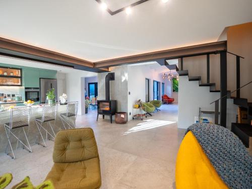 Фотография из галереи The Baleia Guesthouse Knysna в городе Найсна