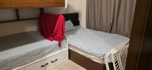 Postel nebo postele na pokoji v ubytování Aqua view العلمين alamein 3 bedroom apartment