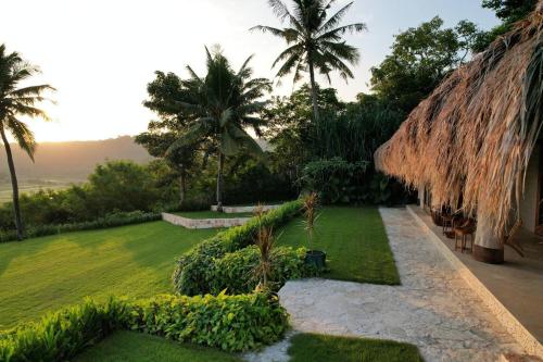 Κήπος έξω από το Villa Elo-pare