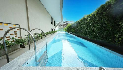 Bazén v ubytování Ipanema Beach Apartment nebo v jeho okolí