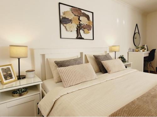 Ένα ή περισσότερα κρεβάτια σε δωμάτιο στο Rose Garden House