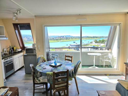 Duplex mer F2 TV Fibre 5 vélos à disposition