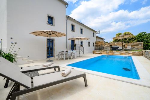 Casa Belinda in Klarići - Haus für 4 Personen