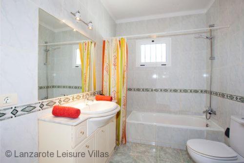 Casa Gegore Puerto del Carmen Lanzarote Leisure Villas