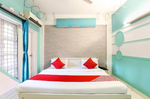 Gallery image of Hotel O Nova Dumas Homestay in Surat