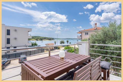 App Tulum-30m zum Meer, Privatparkplatz, Balkon, 50'SmartTV, Sat