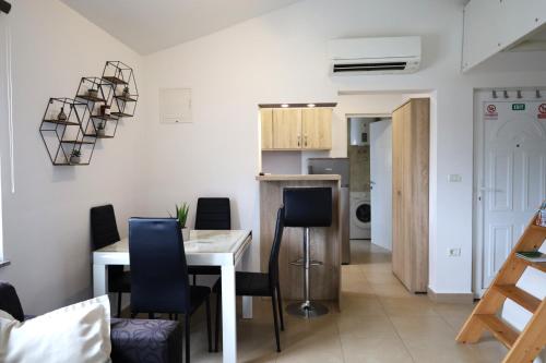 Apartment Sunny