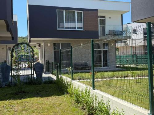 Aurum Villas Smokinya Beach 3