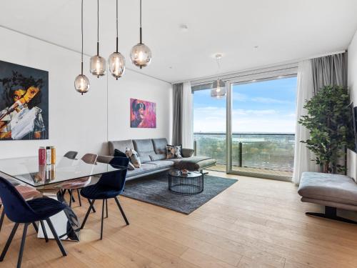 Niko's Luxury Penthouse Apartments - District 3