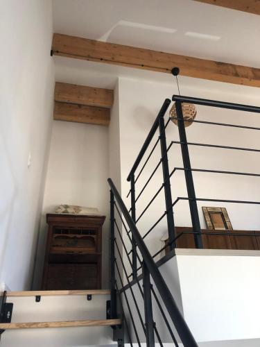 Fotografie z fotogalerie ubytování Charming loft in Cozzano v destinaci Cozzano