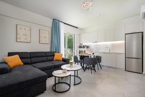 Duo Verde Celine Garden Apartment