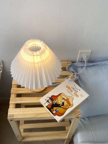 ホーチミン・シティにあるPeanuts Home Calmette - Central Saigon Homestay with Kitchen & Balconyの灯台