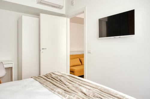 Hostmate - Milano - Imperia's Serenity - Romolo