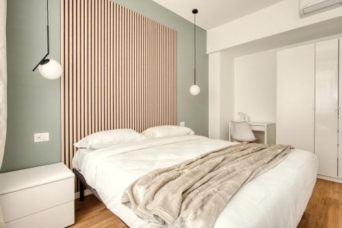 Hostmate - Milano - Imperia's Serenity - Romolo