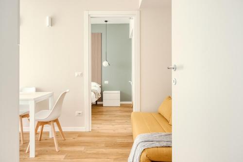 Hostmate - Milano - Imperia's Serenity - Romolo