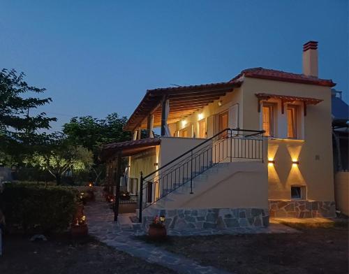 Maria's family house