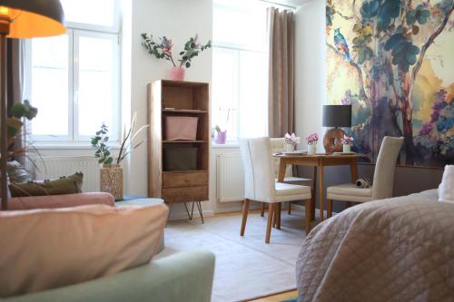 Cozy Stylish Apartment