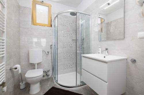 Kúpeľňa v ubytovaní Apartment Markič