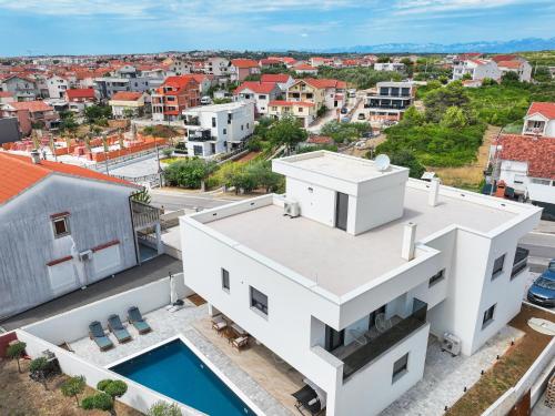 Vila Zara365