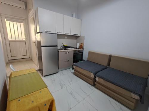 M2 - Maraki Apartments