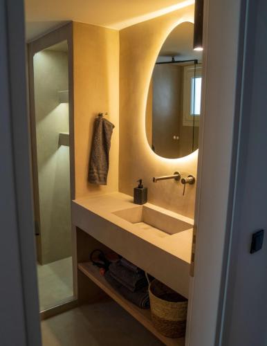 Philosykos Suite