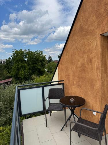 M21 Residence Sárvárにあるバルコニーまたはテラス