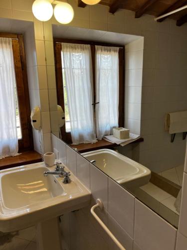 Un baño de Villa Disba