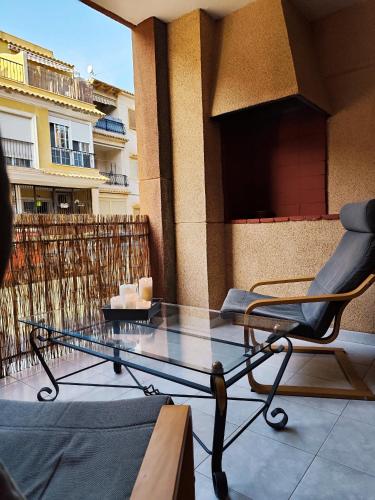 Cozy retreat with Green Terrace and Balcony Access