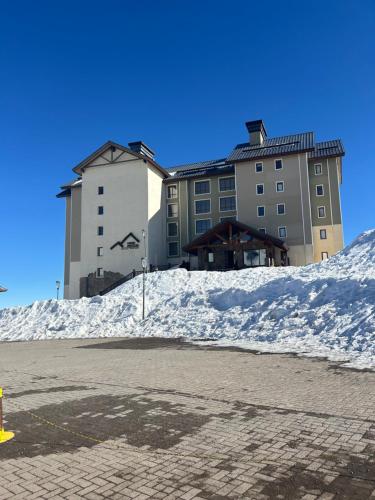 Gallery image of Amazing Ski in out-apartment 8 PAX, Valle Nevado in Santiago