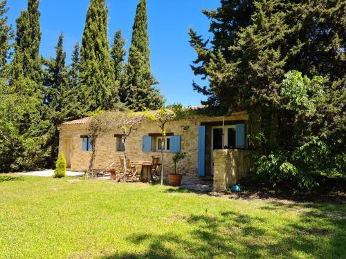 Le Bastidon - Au coeur d'un jardin avec piscine