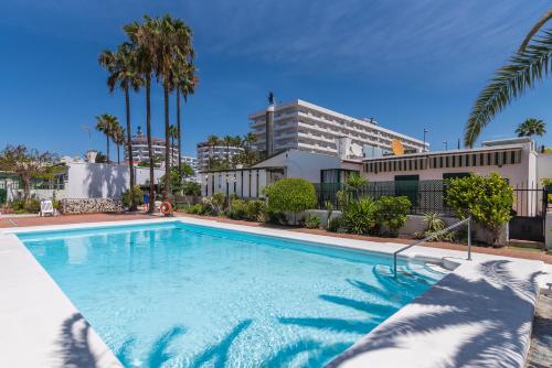 Foto Vivelorural Club 14, terraza y piscina 4