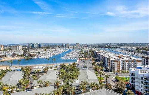 Marina Life: Smell the Sea, Feel the Breeze photo 17