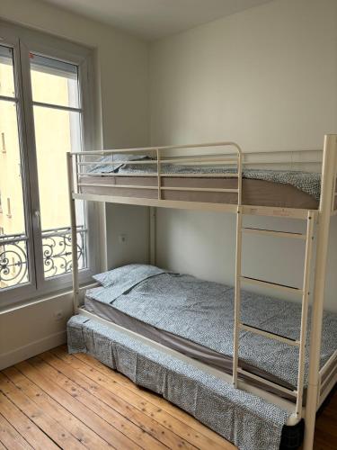 Paris 75014, France