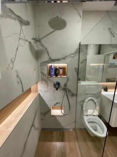 Bilik mandi di Apartmani Cicibela