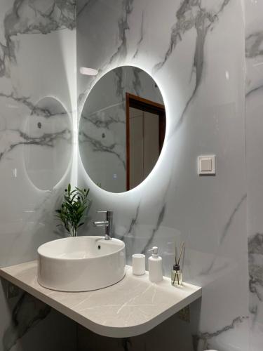 Bilik mandi di Apartmani Cicibela