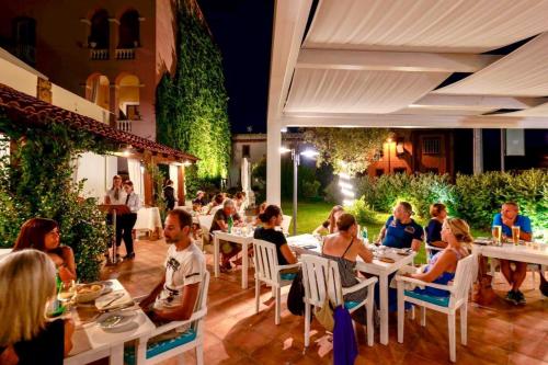 Clientes alojados en Palazzo Pischedda