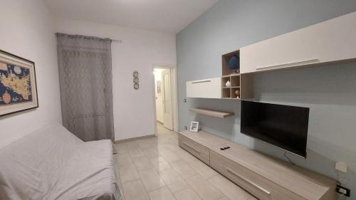 Televisyen dan/atau pusat hiburan di GL Central Apartment