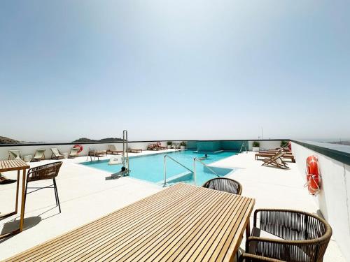 Paseo Martiricos -1Bed-15-floor