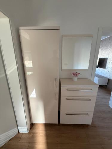 Una cama o camas en una habitación de Apartment Arma