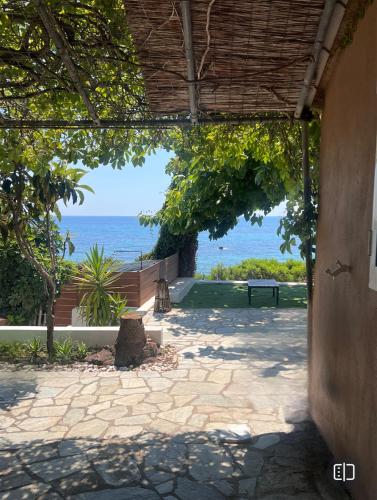 Ionian Cape seaside apartment