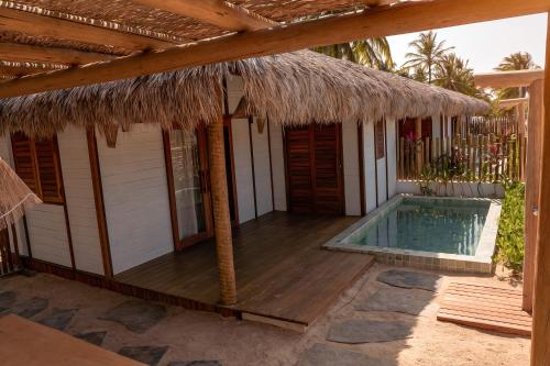 Hồ bơi trong/gần Vila Ammos Beach Houses