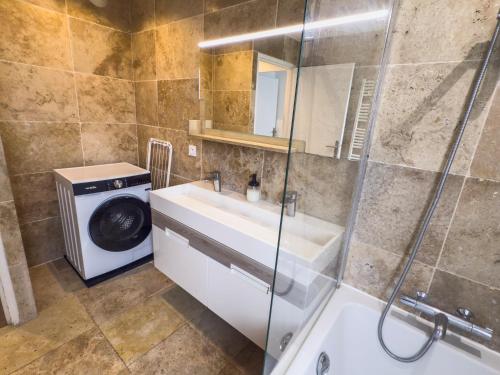 T3, Montpellier Centre - Antigone, Wifi, Parking