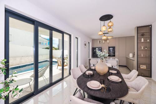 Vila Zara365
