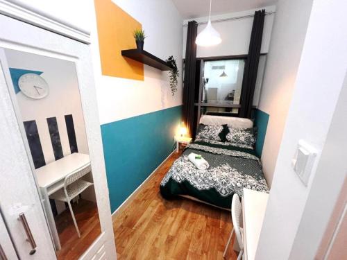 Awesom Partition Room In Barsha Heights Tecom