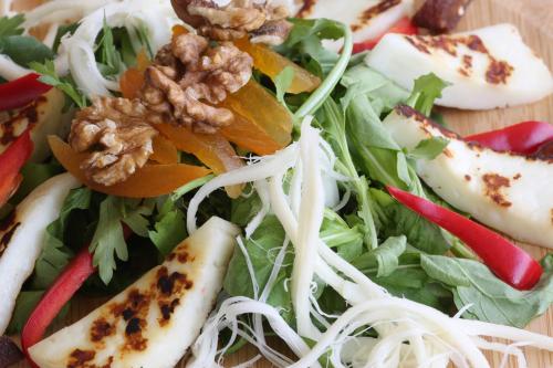 ホテルの敷地内または近くでの食事または食べ物